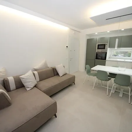 Apartment Modernity And Comfort For 5 Guests In Rosolina