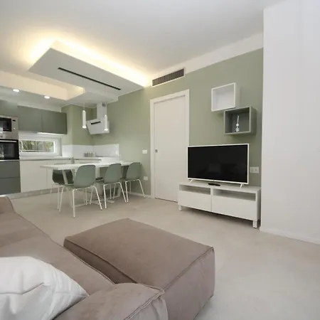 Modernity And Comfort For 5 Guests In Rosolina *