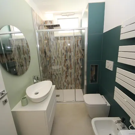 Modernity And Comfort For 5 Guests In Rosolina Apartment