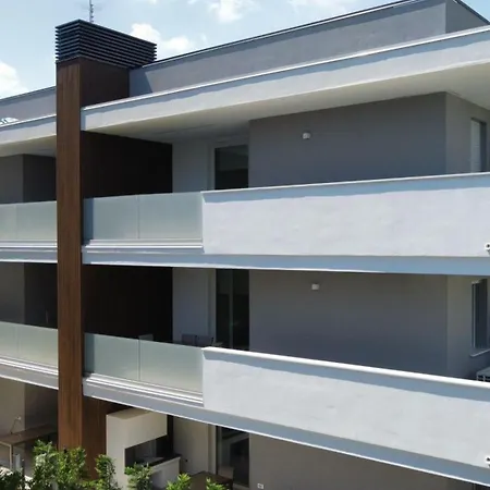 Apartment Modernity And Comfort For 5 Guests In Rosolina