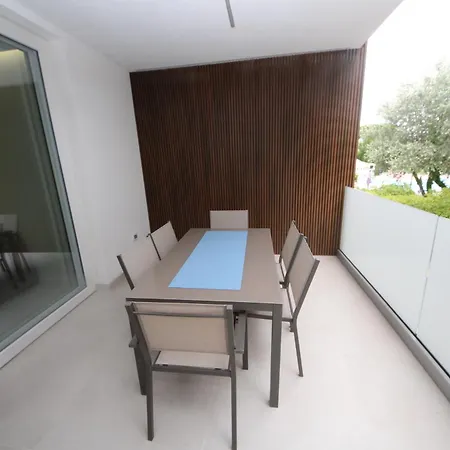 Modernity And Comfort For 5 Guests In Rosolina Rosolina Mare